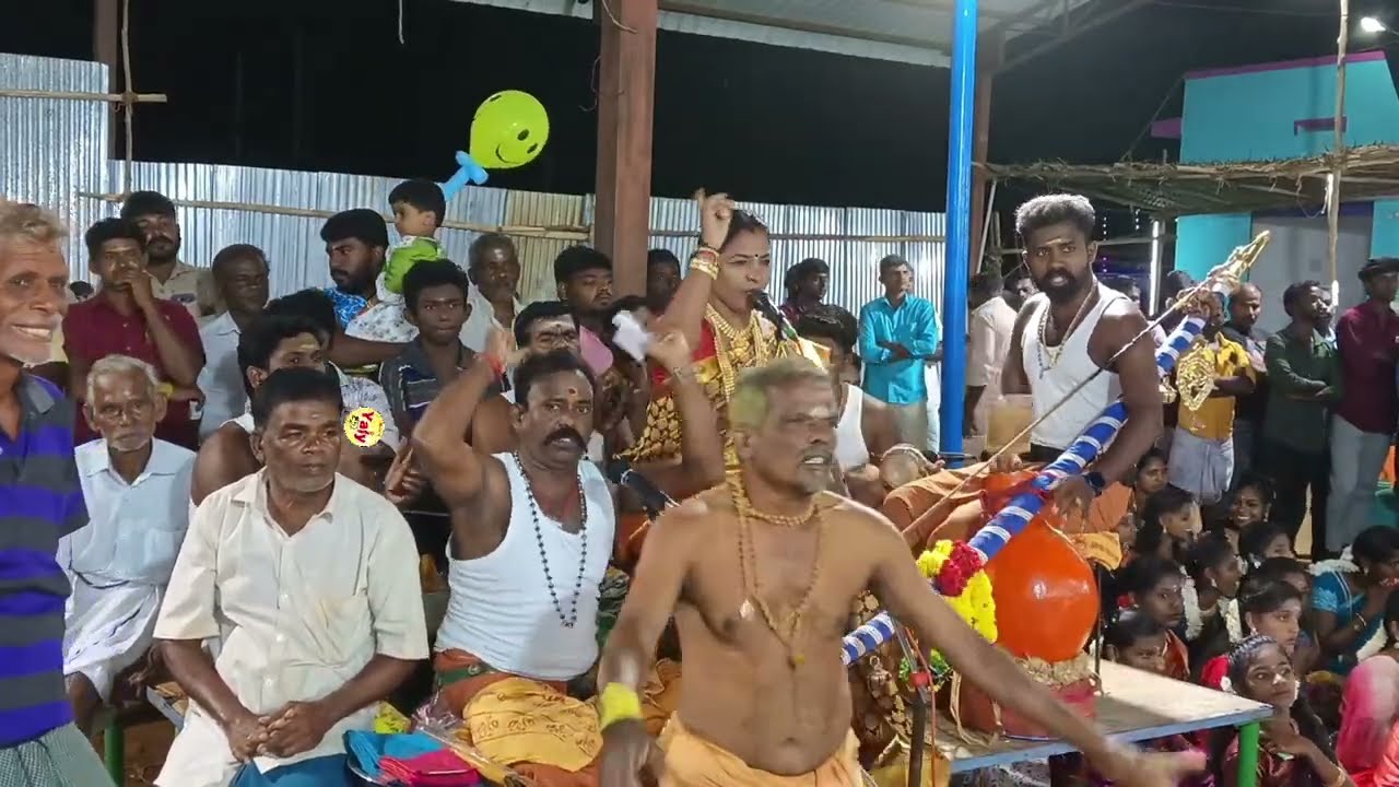 அம்மனை கண்முன் நிறுத்திய பெண்கள் 🔱 குறிம்பன்குளம் முத்தாரம்மன் கோவில் ✨ பண்பொழி மாரியம்மாள் வில்லிசை