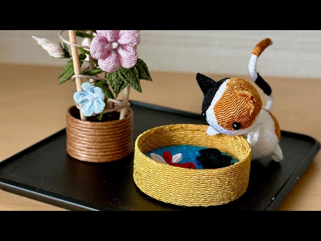 ちりめん細工】金魚を眺める三毛猫作ってみた - YouTube