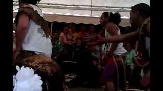 Soamako & LE HAKA WALLiS ATALAGi à BAUDRières