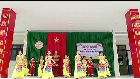 Múa: Dòng máu Lạc Hồng. Học sinh lớp 3 B, Trường Tiểu học Đồng Lợi