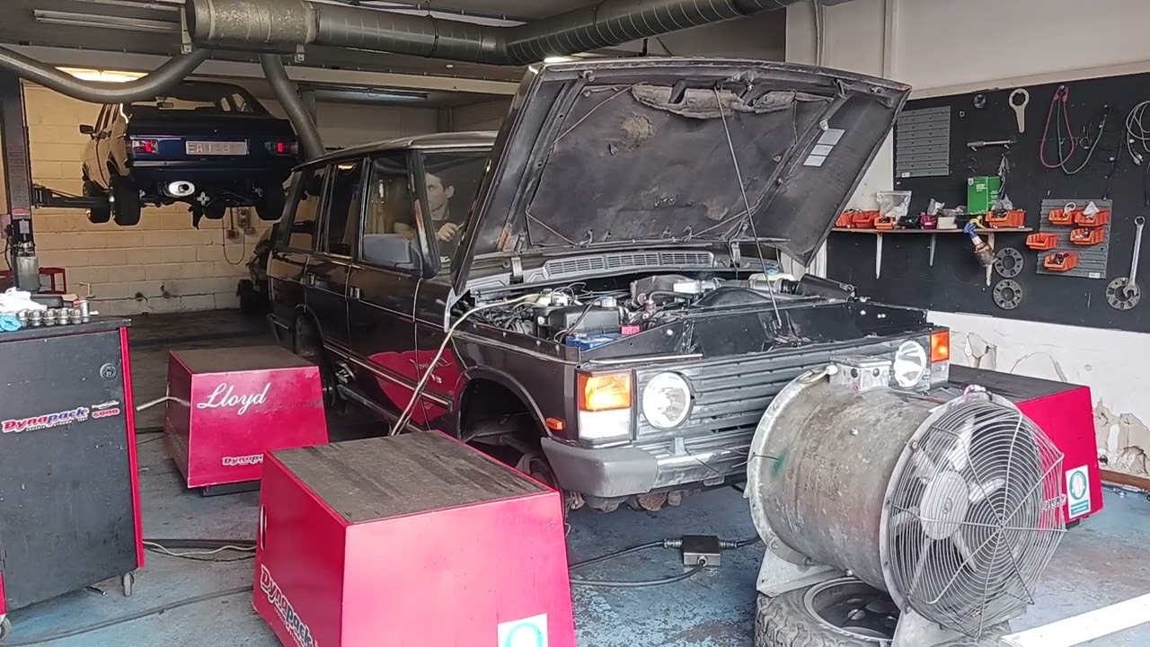 Range Rover Classic Vogue SE 3.9 power runs on our 4wd Dynapack Hub Dyno.