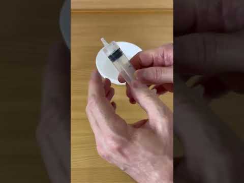 Видео: 3 способа заполнения капсул с таблетками