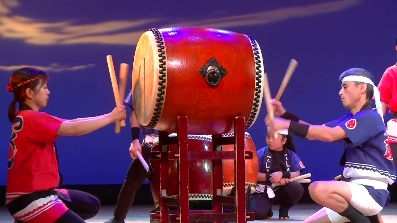 和太鼓 - YouTube
