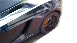 Lamborghini Gallardo LP560 Spyder HD
Spotted this awesome Black LP560 Spyder. It even had orange calipers and stitching.
I filmed this with my canon Ixus 120 IS! Buy one here:
http://www.amazon.co.uk/gp/product/B002LSI1KU/ref=as_li_ss_tl?ie=UTF8&tag=youchaf14-21&linkCode=as2&camp=1634&creative=19450&creativeASIN=B002LSI1KU Lamborghini Gallardo LP560 Spyder HD
