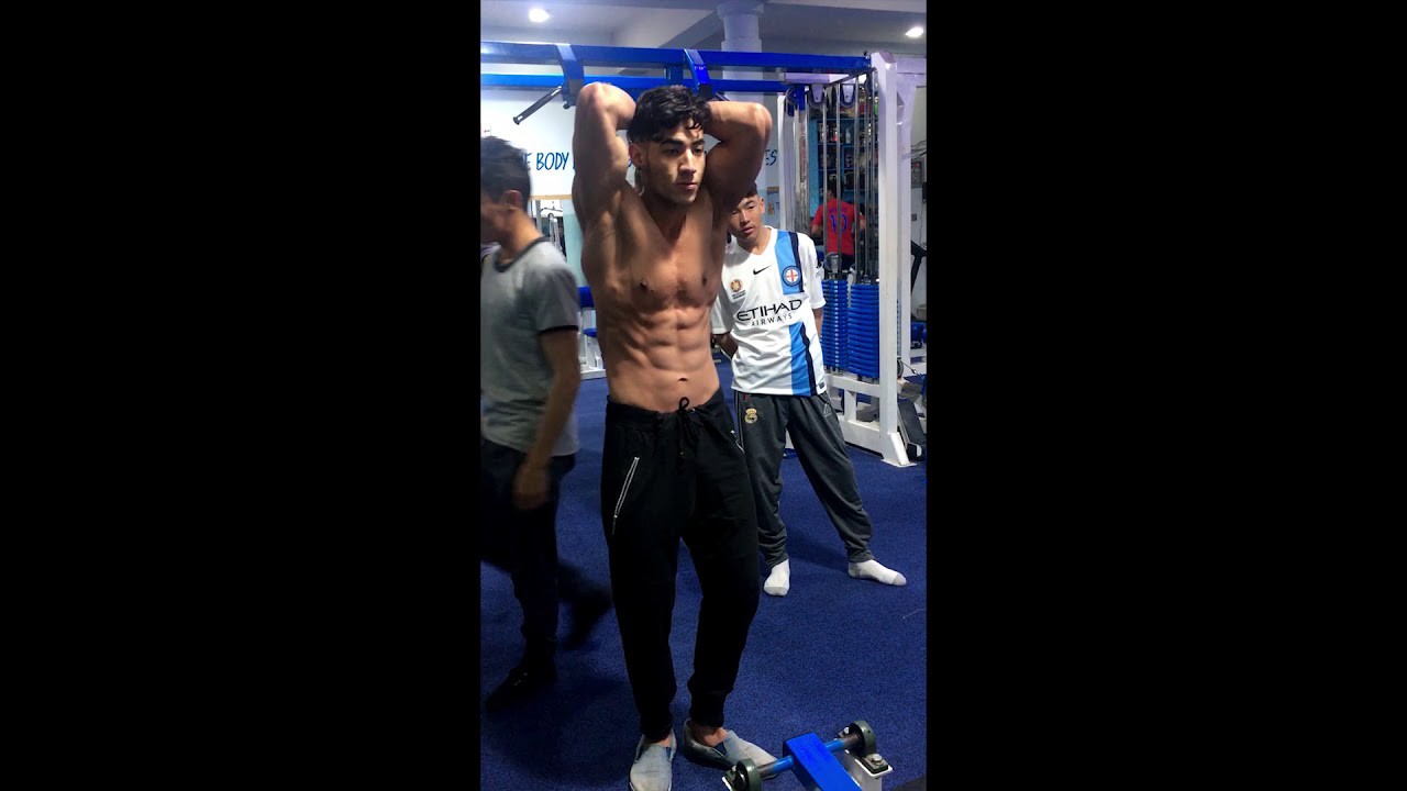 17 years old bodybuilder gym motivational workout - dec18 - YouTube