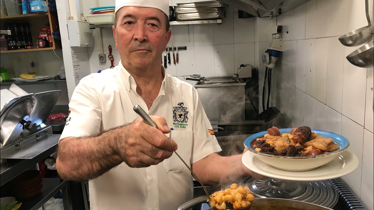 Callos con garbanzos
