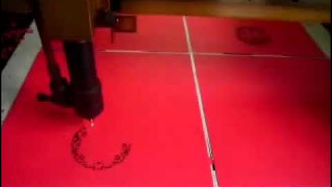 May khac laser, may cat laser, cat tranh giay, cat thiep, thiep laser, thiep giay 3d, thiep cuoi 3d