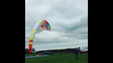 UK Paramotor Student Jay Landing BGD Echo