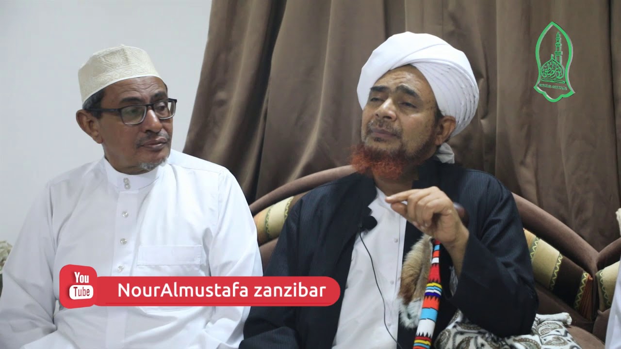 AL-HABIB OMAR BIN HAFIDH ATOA IJAZA KWA MASHARIFU NA MUHIBIN