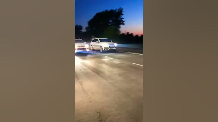 VW Touareg 3.0 d st.1 vs Audi Q7 4,2 d