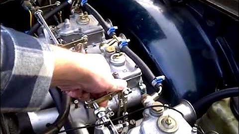 Triumph TR6 - 3x Weber DCOE40.3GP