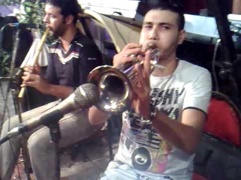 لولاكي بيعزف ترومبا مع النجم مصطفى محمود