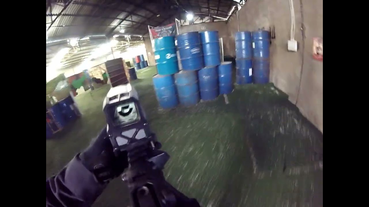 게임은 타이밍과 코너 체크가 중요합니다