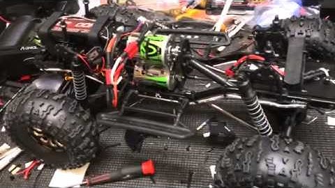 Scx10 dual motor set up.