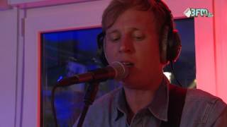 Video thumbnail of "Lucky Fonz III - 'Leugens' | Pinkpop 2016 | 3FM"