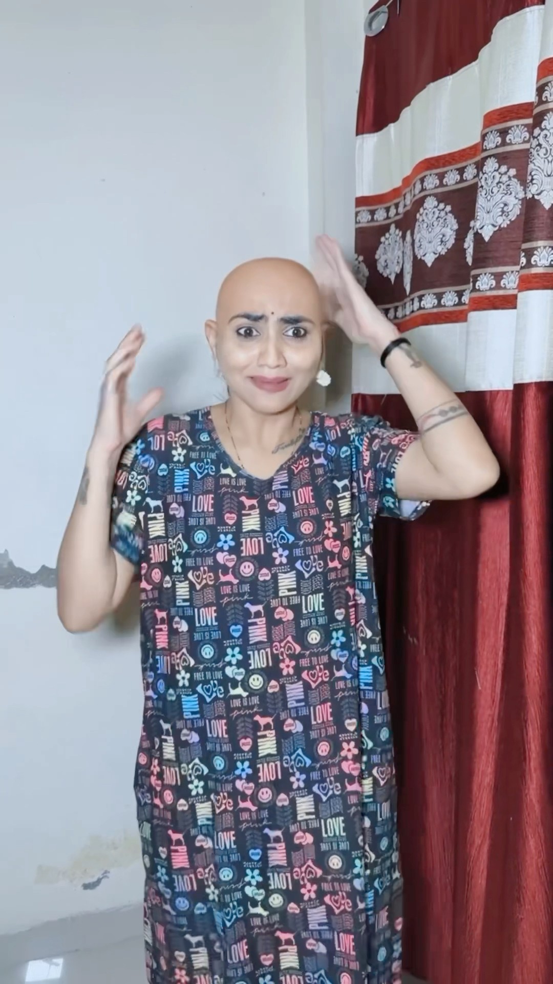 चिक्की ने मेरा टकला कर दिया?? #kajalsoni #comedy #funny #youtubeshorts #drama #family #viralvideo