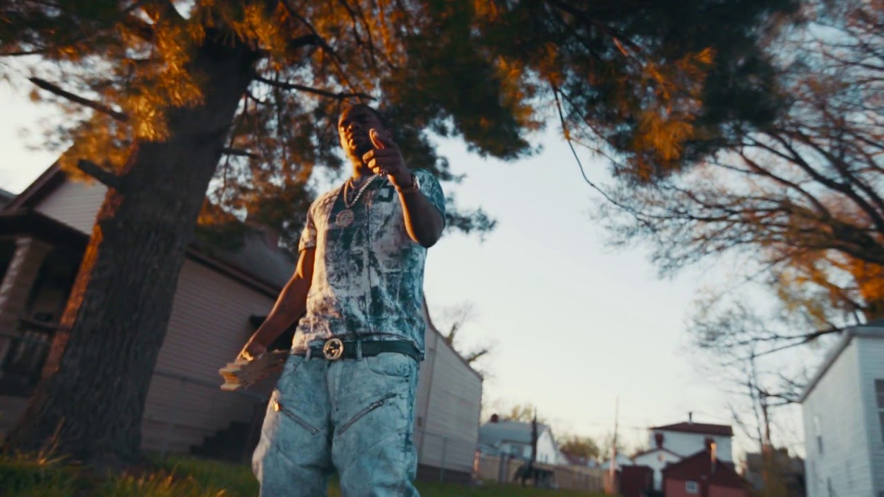 Watch YOG PESO - "Trynna Make A Way" / Shot By @B_Rozay3000 on YouTube Watch YOG PESO - "Trynna Make A Way" / Shot By @B_Rozay3000 on YouTube