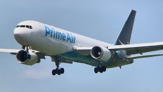 (4K) Planespotting Allentown int’l airport | Awesome low + LOUD Arrival action