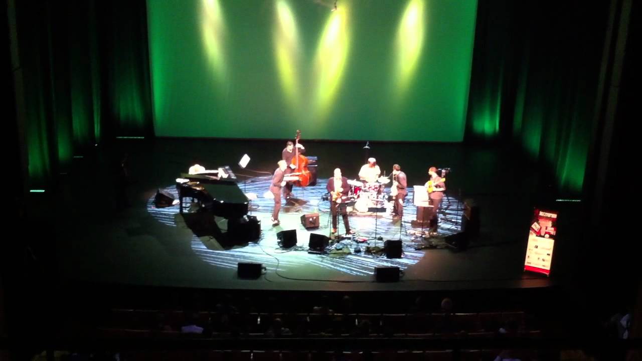 The Cool Runnings Orchestra - Redemption Song (Live @ Jazzforum Budapest)