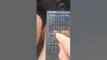 Performance Mode checked on Polyend tracker mini 2 while i"m waiting for the end