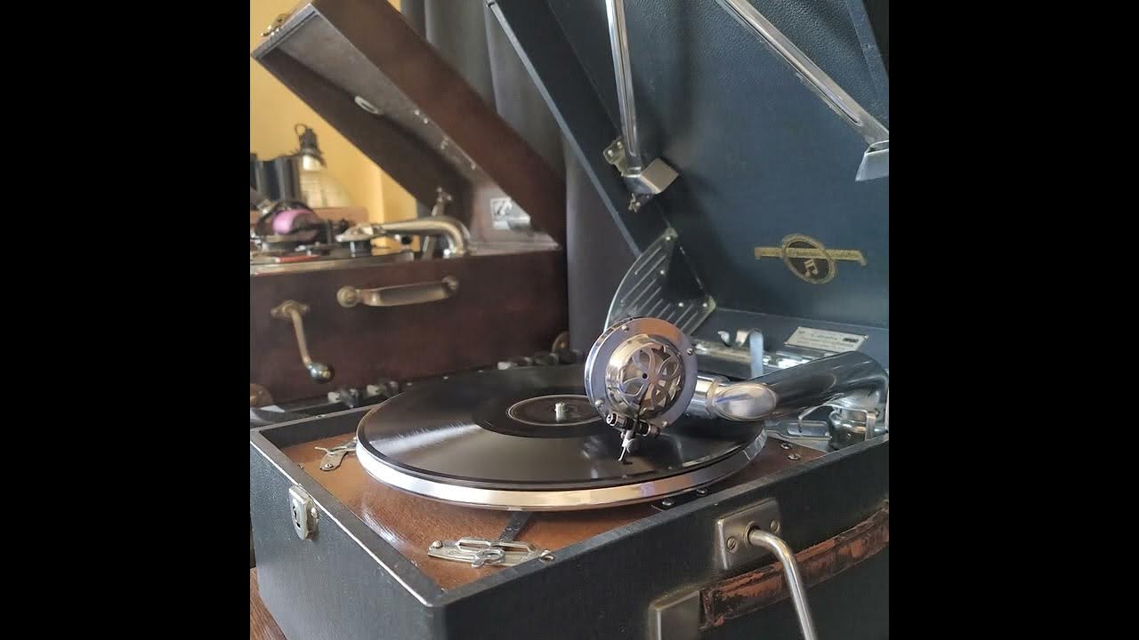 鳴海 信輔 ・管 美沙緒 ♪譽れの産業戦士♪ 1942年 78rpm record. Columbia. Model No. G 241