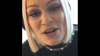 Jessie J Flashlight- Karaoke