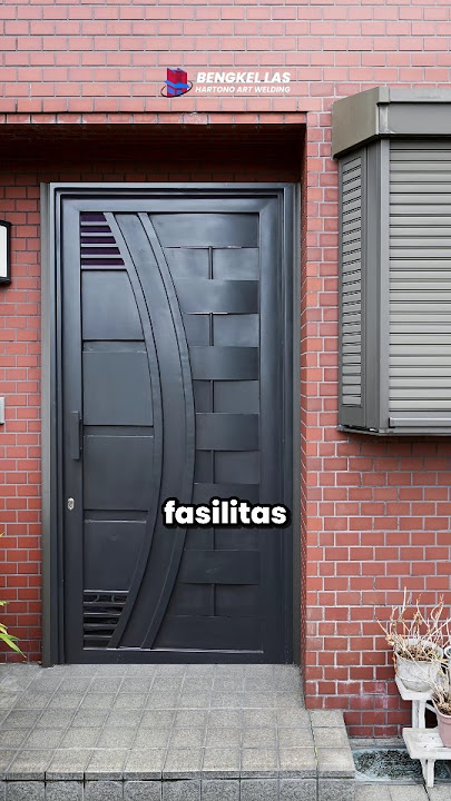 Pintu rumah nggak harus kayu! coba pintu besi 💪🚪 #pintubesiminimalis  #PintuMinimalis #PintuRumah
