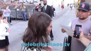 Celebrity Masters of Sex actress Lizzy Caplan having fun with fan from New Zealand on face time Net Worth