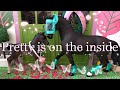 Pretty is on the inside-Schleich horse music video #vickycornloveshorses