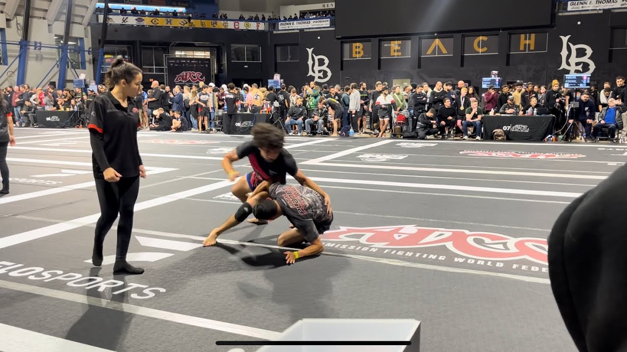Adcc Open Wrestler enters ADCC open intermediate division - YouTube