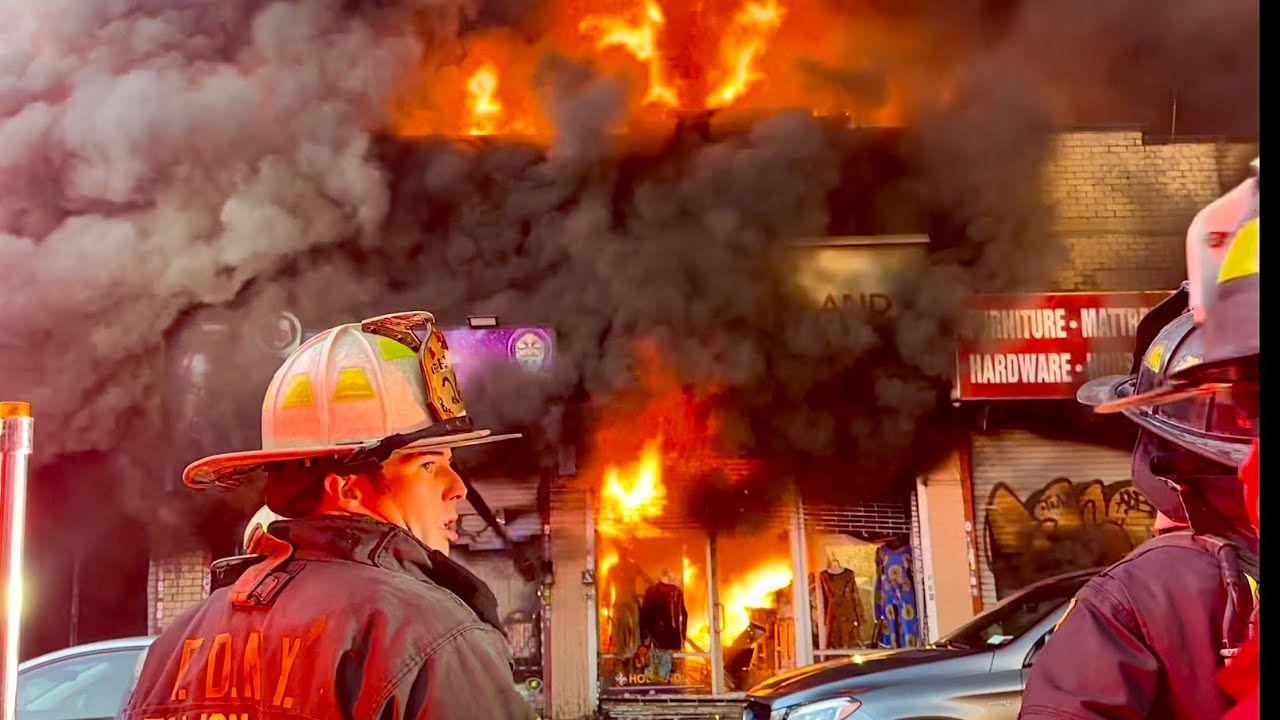 🌟 FIRST DUE EARLY ARRIVAL 🌟 FDNY Bronx 4th Alarm Box 2297 Heavy Fire Throughout a Taxpayer