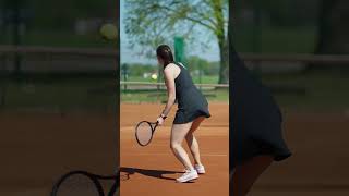 Who Should Actually Use Multifilament Strings? #tennisbusiness #tennisstringing