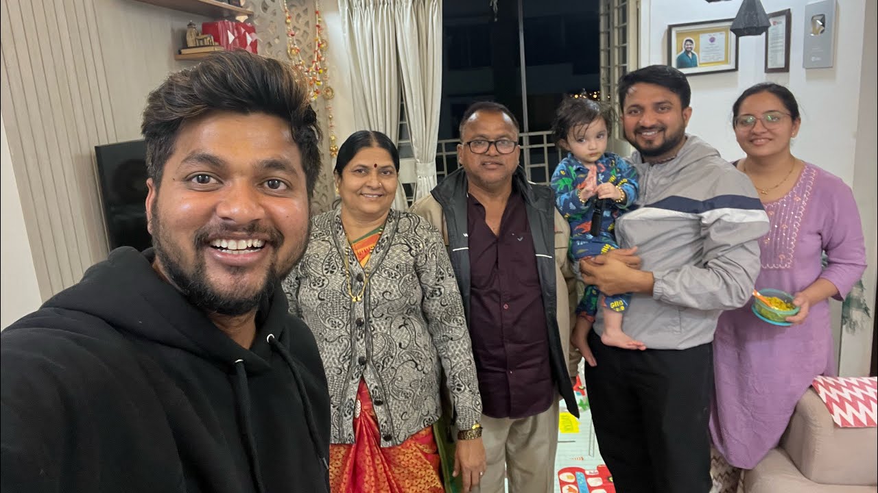 आई बाबा Going back to Surat | Best New Year celebration😍 | Dipak Mahajan | Vlog 323