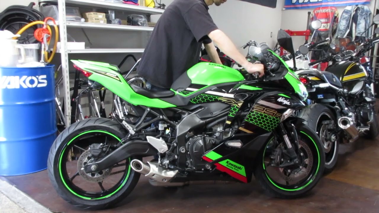 ZX-25R バイクオク スタッフ募集 - YouTube