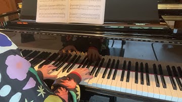 Happy Grasshopper by Peter Rudzik  |  RCM piano repertoire grade 4 list C  |  Celebration Series