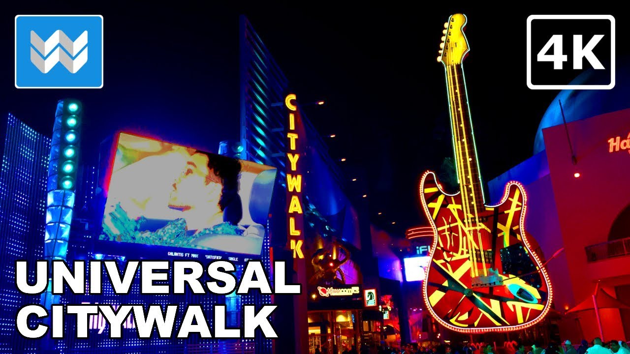 ⁣Walking tour of Universal City Walk Hollywood at Night in Universal Studios Los Angeles, CA【4K】