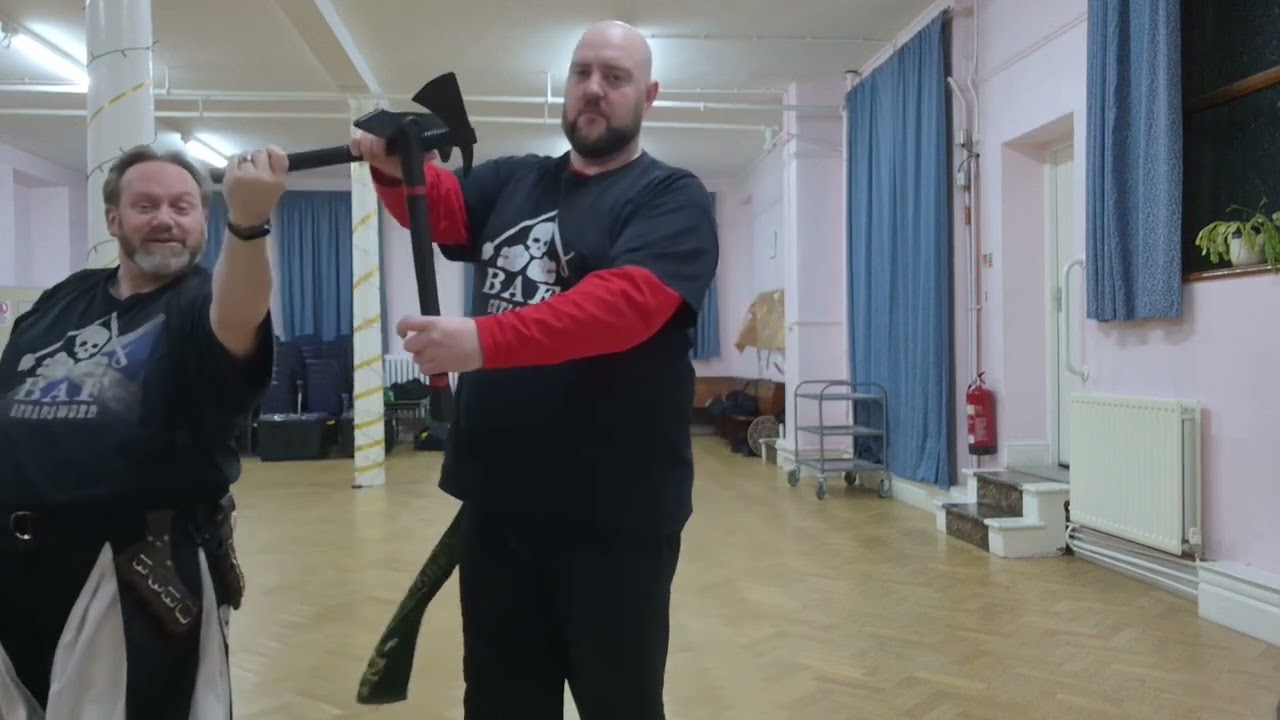 4. Топор BAF - Трюки