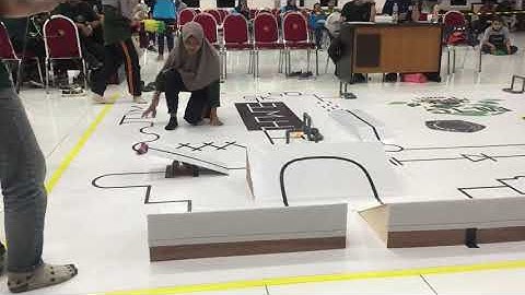 Fastest Robot Line Follower YPF IoTA Using ESP32 Very Light