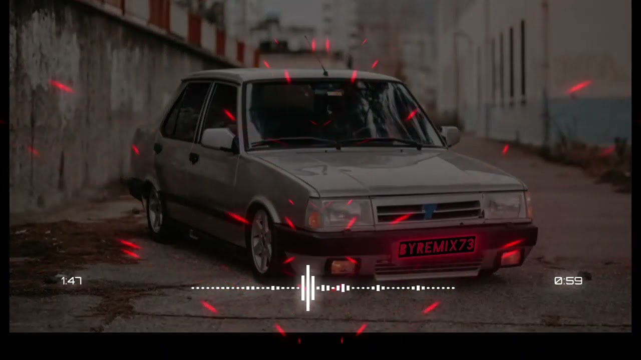 Fohisha Aletta Okean, uning dosti va qizgin sevgilisi bilan onlayn jinsiy aloqa