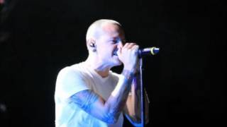 Linkin park - Breaking The Habit Live Bristow,Virginia 2012