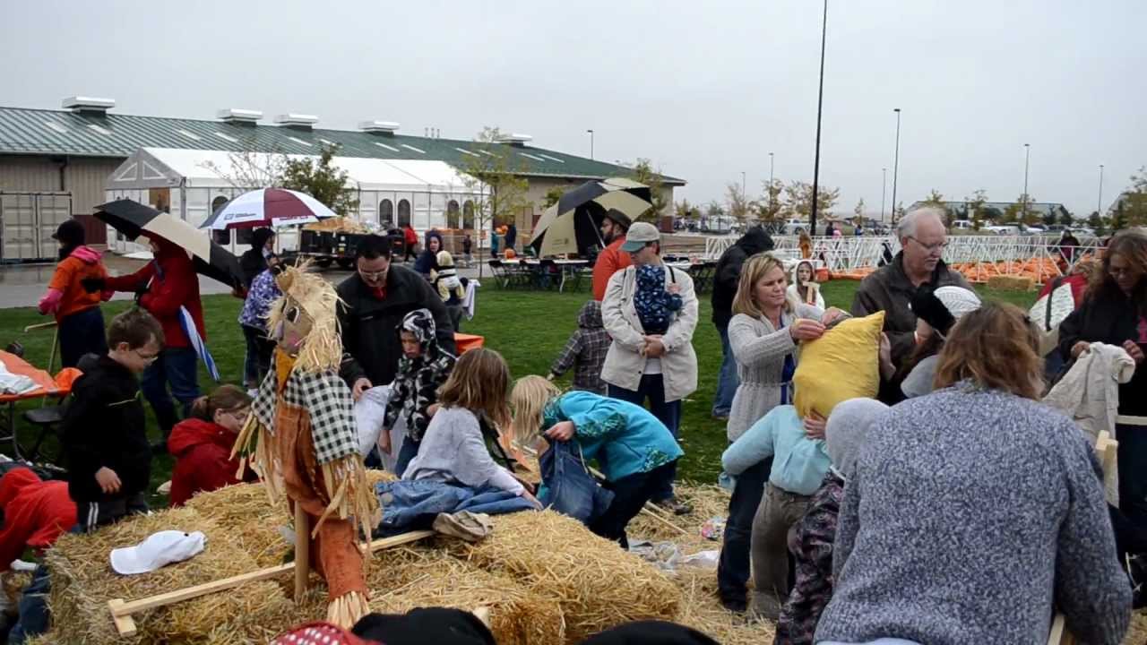Scarecrow Making at Punkin Chunkin Aurora, CO YouTube