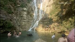 Going to the Waterfall Today with the Children Gathering to Take a Bath in Nam Thuom