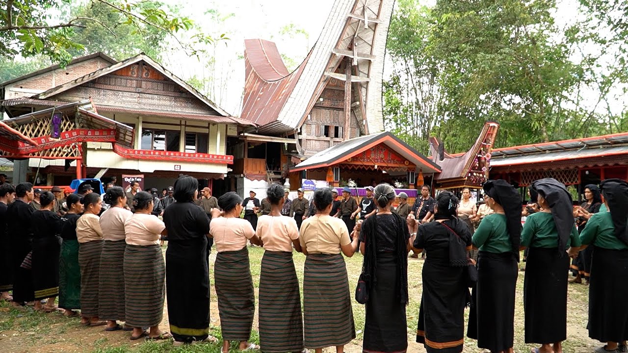 Part 3 Pemakaman Almh MARIA LIMBONG ALLO Di Tongkonan To'pasa ...