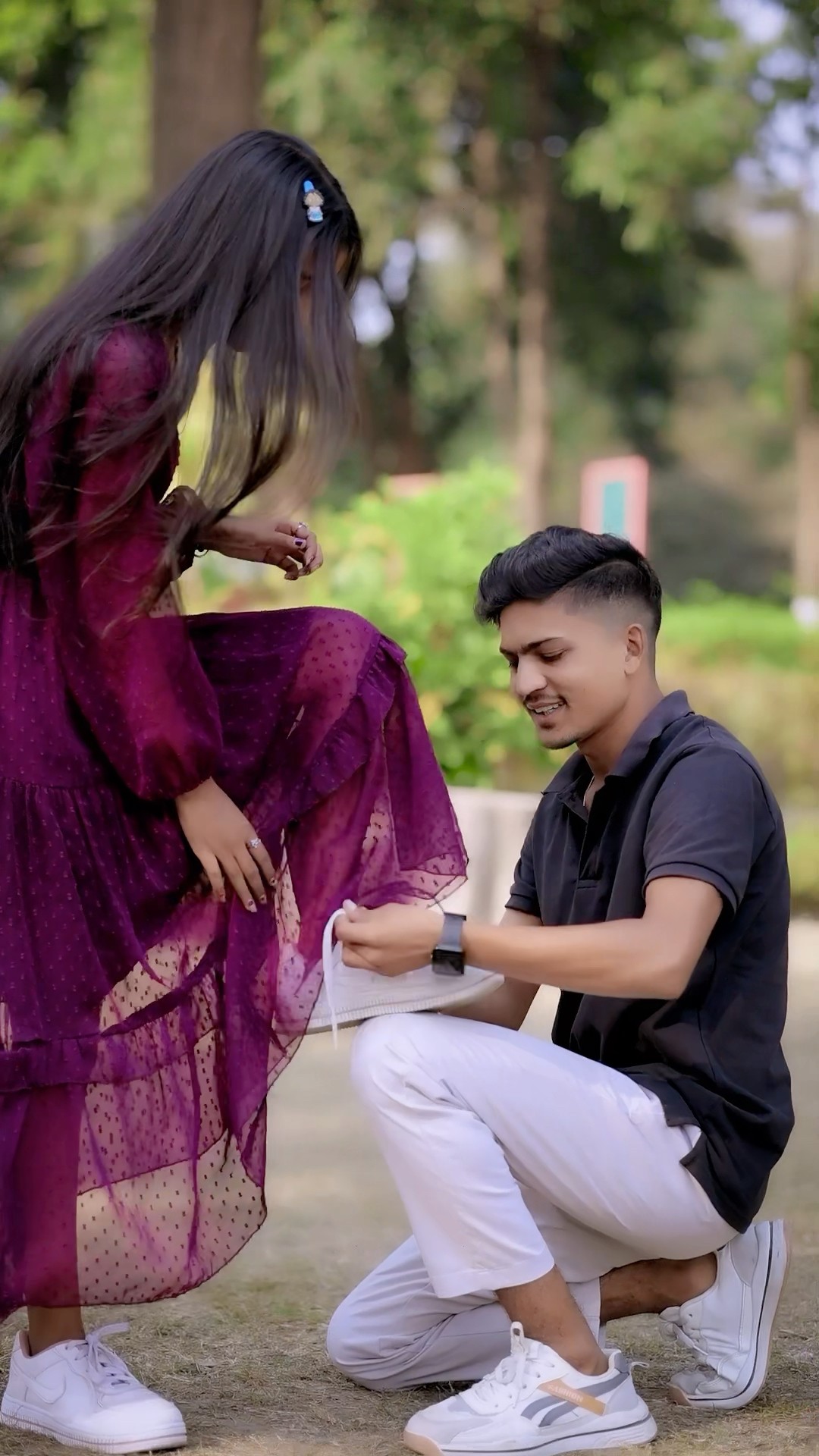 Esa life partner Kiske pass hai