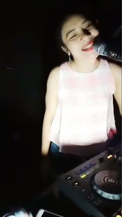 dj rere monique (sakit dalam bercinta)