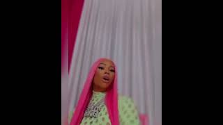 Celebrity Nicki Minaj SPEECHLESS! Profile