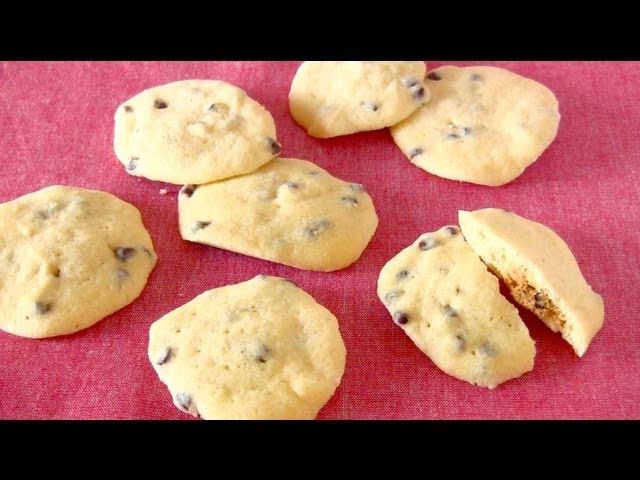 Microwave Chocolate Chip Cookies (Cup Measurement) レンジでチョコチップクッキー - OCHIKERON - CREATE EAT HAPPY | ochikeron