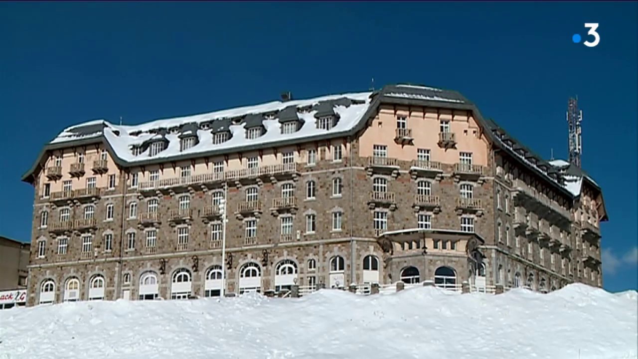 Bagnères-de-Luchon [4K DRONE]