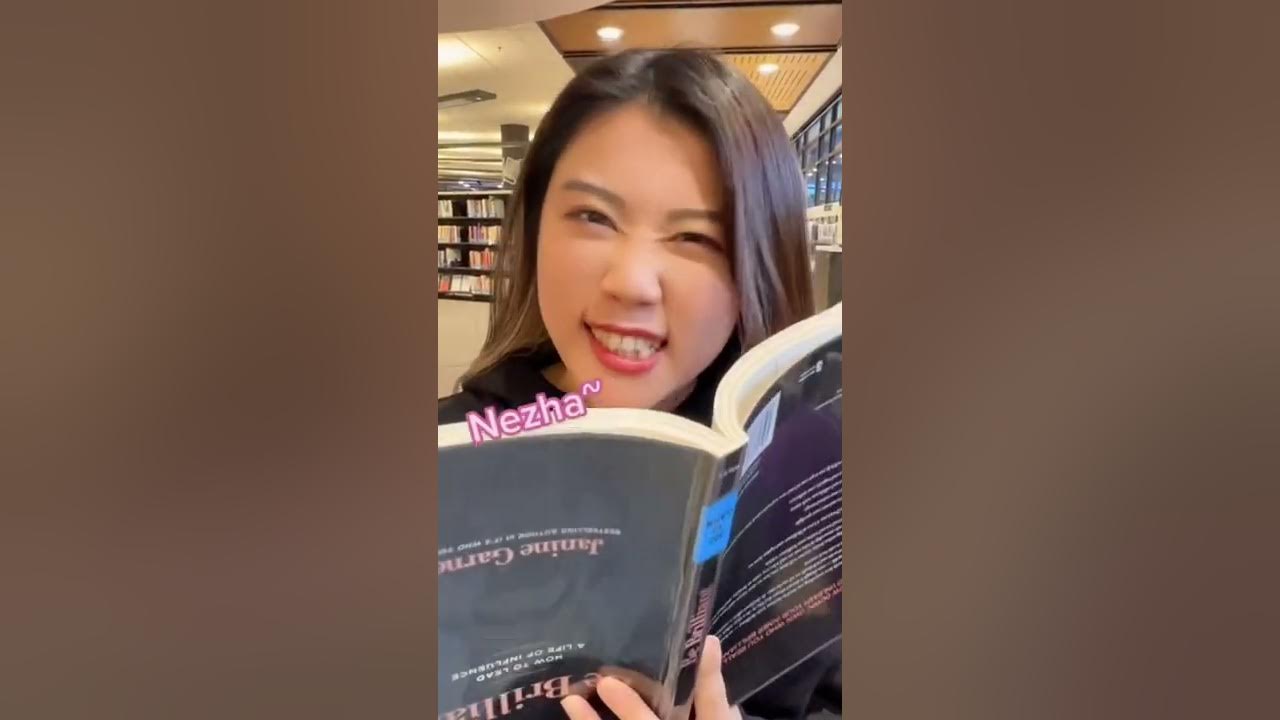 My Girlfriends Is A Gamer Scan Vf My girlfriend is a gamer🫣👾🎮 - YouTube