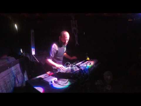 Cerise - act 1 live at Urgence Disk -